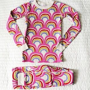 Hanna Andersson Organic Cotton Pajamas in Rainbow Print